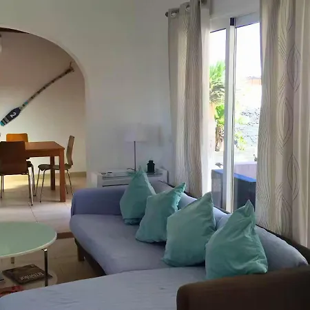 Queen Papagayo Vetusta * Playa Blanca (Lanzarote)