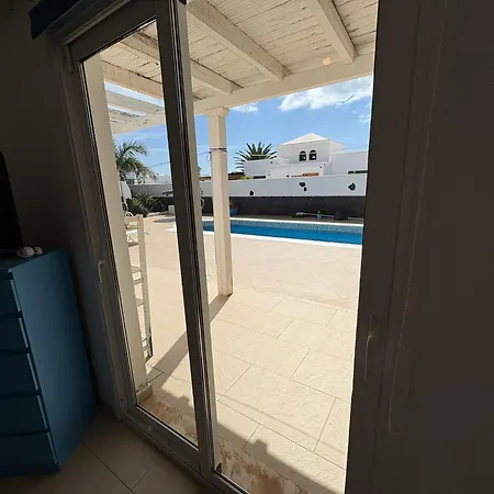 Queen Papagayo Vetusta * بلايا بلانكا