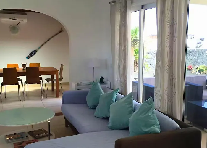 Queen Papagayo Vetusta * פלאיה בלנקה