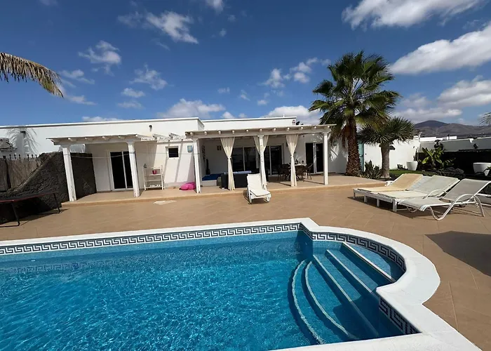 Queen Papagayo Vetusta 플라야블랑카